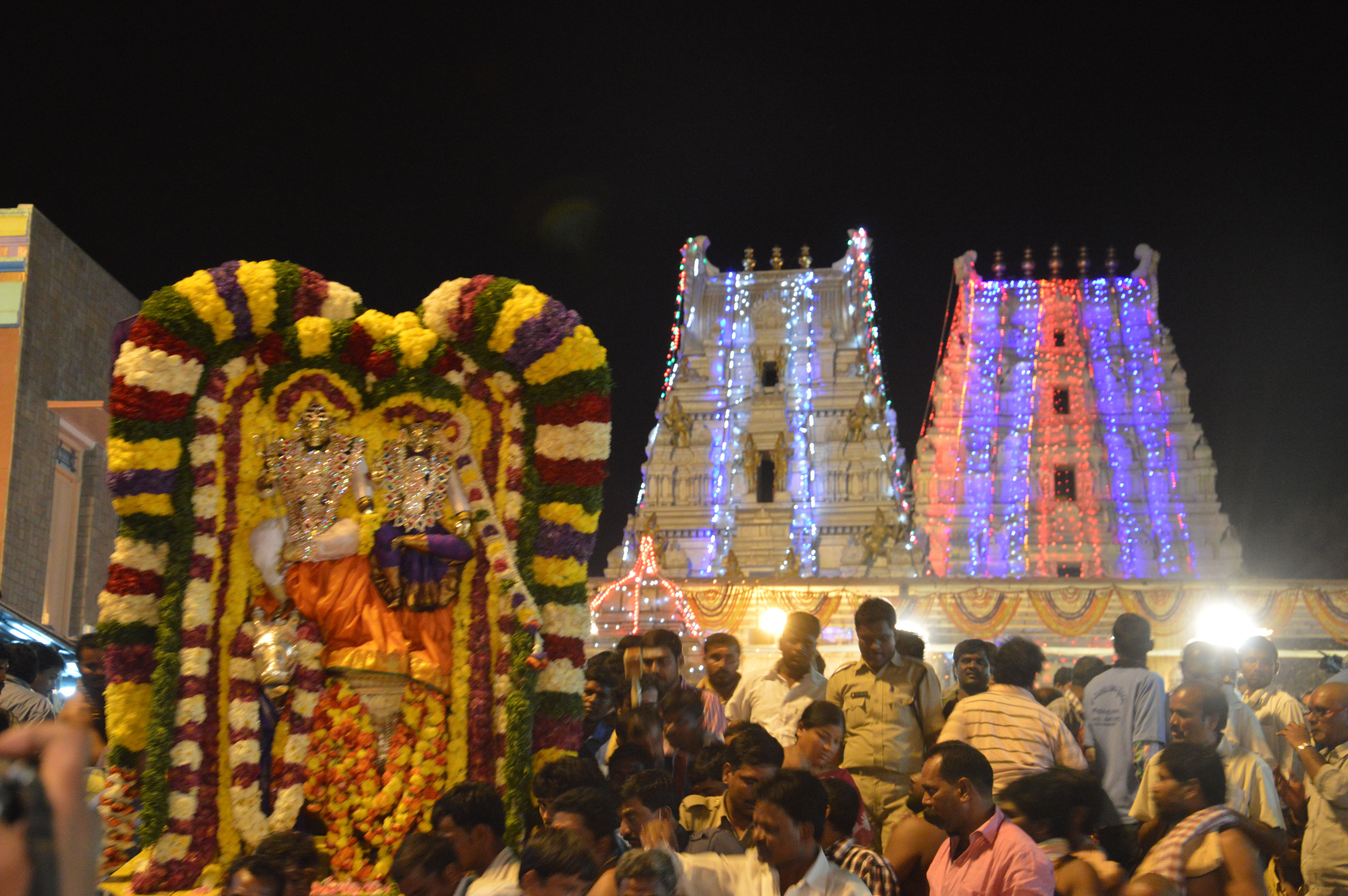 Sevas And Poojas Of Srisailam Temple,Kurnool District Andhra Pradesh